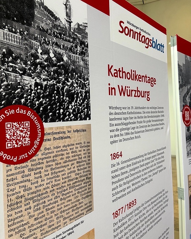 175 Jahre Würzburger katholisches Sonntagsblatt! 📰 💥
Gestern wurde in Würzburg ein großer Geburtstag gefeiert. Seit 175 Jahren informiert das Würzburger katholisches Sonntagsblatt die Menschen im Bistum. Dabei hat das Blatt viele Umbrüche erlebt, fühlte sich aber immer den Grundsätzen eines christlichen Journalismus verpflichtet. Mit konstruktiven Geschichten, die Mut und Hoffnung machen. Wie eine kleine Ausstellung zum Jubiläum zeigt, wurde auch schon über die vergangenen Würzburger Katholikentage berichtet. 👏 

Wir gratulieren herzlich, wünschen alles Gute für die vielfältigen neuen Herausforderungen und freuen uns sehr auf die Zusammenarbeit im nächsten Jahr! 🎉 

Bild: Ruppert
#175Jahre #würzburg #sonntagsblatt #katholikentag2026