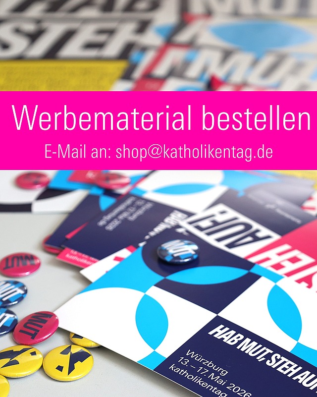 Jetzt kostenfrei Werbematerial für den Katholikentag bestellen! 
Ob für eure Gemeinde, Gruppe oder zum Weitergeben – wir haben für euch: 

📄 Infoflyer 
🙏 Gebetsbilder 
👥 Flyer für Gruppen & Helfende 
🖼️ Plakate in verschiedenen Größen und Farben (A2, A3, A4 – gelb, cyan, magenta) 
💌 Postkarten 

Schreibt uns einfach eine Mail mit den gewünschten Mengen an: shop@katholikentag.de 
 
Mehr Infos & vielfältiges Downloadmaterial findet ihr unter: 
katholikentag.de/downloads 

#katholikentag2026 #werbematerial #würzburg #shop