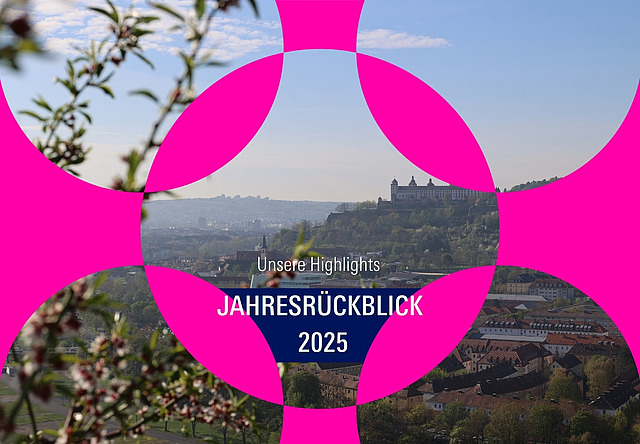 ✨ Was für ein Jahr! ✨ 
Wir blicken zurück und staunen, wie wunderbar 2025 war! Mit so vielen besonderen Momenten, Begegnungen und Highlights: Eröffnung unserer Geschäftsstelle, Verkündung der Werbelinie, Kirchentag in Hannover, Dreh des Trailers, Ankündigung: Katholikentag Paderborn 2028, unser besonderer Betriebsausflug, Kiliani, Weihnachtssingen bei den Kickers... 
…und noch so viel mehr, das uns bewegt und begeistert hat! 💛 
 
Mit Dankbarkeit schauen wir auf dieses Jahr zurück und voller Vorfreude nach vorn: 
Auf den Katholikentag 2026, auf neue Begegnungen, gemeinsames Feiern, Glauben, Lachen und Leben. 
 
Kommt gut und behütet ins neue Jahr 2026! ✨ 

 #Jahresrückblick #Katholikentag2026 #Danke #NeuesJahr