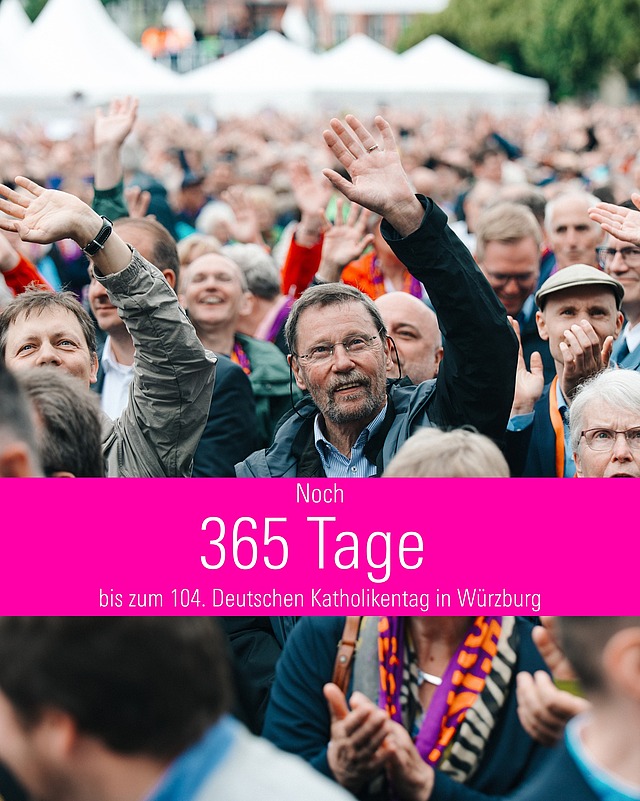 📅 Noch genau 365 Tage!
Der Countdown läuft: In einem Jahr beginnt der 104. Deutsche Katholikentag in Würzburg! 🙌
Unter dem Leitwort „Hab Mut, steh auf!“ wollen wir gemeinsam beten, diskutieren und feiern.
 
🎟️ Karten mit Frühbucherrabatt gibt’s ab sofort unter katholikentag.de/anmelden – schnell sein lohnt sich!
🎬 Und bald erwartet euch unser offizieller Trailer... 👀
Bleibt gespannt.

Wir freuen uns riesig auf EUCH und auf Würzburg! 💛

Bild: Katholikentag/ Weiss
#Katholikentag2026 #HabMutStehAuf #Würzburg #Countdownläuft