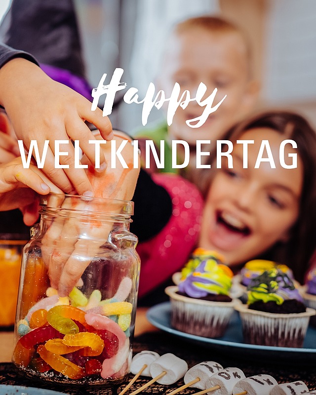 Happy Weltkindertag! 🎉🎈 
Heute feiern wir die Kleinsten ganz groß, denn ihr seid unsere Zukunft! 
Jedes Kind, das uns heute beim Würzburger Stadtfest an unserem Stand besucht, bekommt eine Tüte Gummibärchen geschenkt. 🍬🥳 

Kommt vorbei und holt euch eure Portion Mut zum Naschen ab! 😍🙌 
 
#Weltkindertag #Stadtfest #Gummibärchen #würzburg #katholikentag