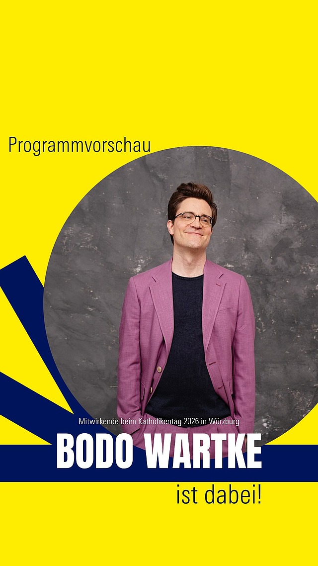 ✨ Abera Kadabera! ✨ 
Bodo Wartke bringt es auf den Wunderpunkt! 
Feiner Sprachwitz, überraschende Reimkultur und virtuoses Klavierspiel – das siebte Programm von Bodo Wartke verspricht bestes Musikkabarett und wortakrobatischen Zungenbrecher-Slam. 🎹

Mit Humor, Leichtigkeit und poetischem Charme setzt der Entertainer das Staunen gegen die Macht der Gewohnheit. Alte Muster bekommen frischen Wind – und plötzlich denkt man: Leichtigkeit? Warum eigentlich nicht!

Ein Abend voller Witz, Musik und kluger Pointen und ihr könnt beim Katholikentag dabei sein:
📅 Wann? Samstag, 16. Mai 2026 
⏰ Zeit: 20:30 – 22:00 Uhr 
📍 Ort: Residenzplatz, Würzburg
🔎 Webcode: KN61 
 
Copyright: bodowartke.de
#bodowartke #musikkabarett #würzburg #kultur #katholikentag2026